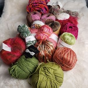 YARN LOT